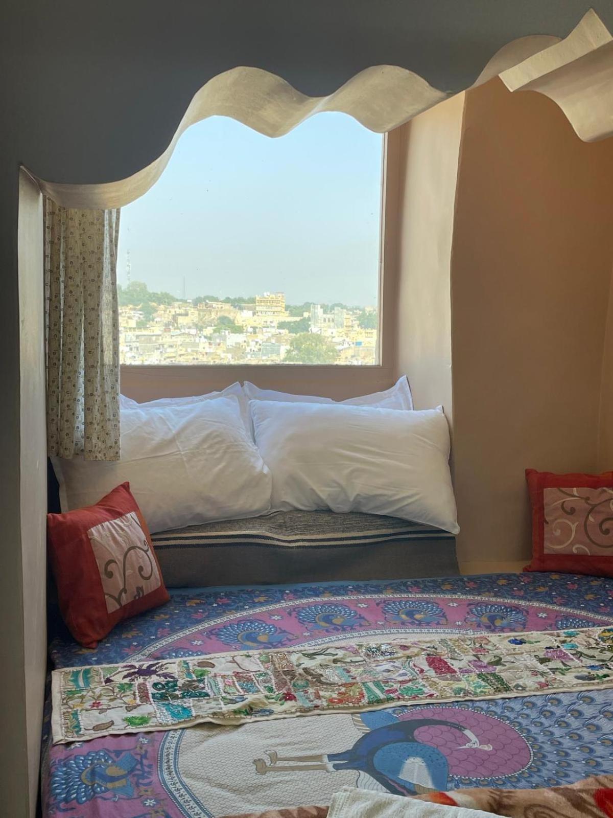 Hotel Mirage Jaisalmer Room photo